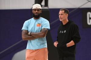 WNBA西雅图风暴vs洛杉矶火花_WNBA西雅图风暴vs洛杉矶火花全场次直播_WNBA西雅图风暴vs洛杉矶火花所有比赛免费看