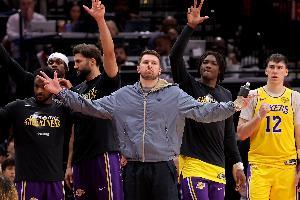 火爆NBA步行者vs森林狼比赛回放_火爆NBA步行者vs森林狼比赛回放免费看_火爆NBA步行者vs森林狼比赛回放高清直播回放