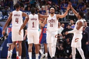 NBA爵士vs马刺_NBA爵士vs马刺超清直播_NBA爵士vs马刺1080p 在线观看
