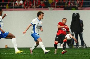 上海申花VS浙江俱乐部绿城_上海申花VS浙江俱乐部绿城免费在线直播_上海申花VS浙江俱乐部绿城全场录像回放